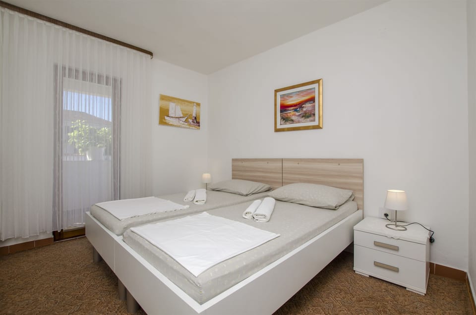 Apartments Denis - Unit 151448-15 - Croatia