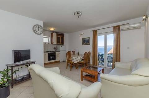 Apartments Tonko - Unit 49541-61