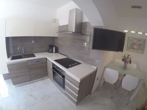Apartments Fani - Unit 49549-61