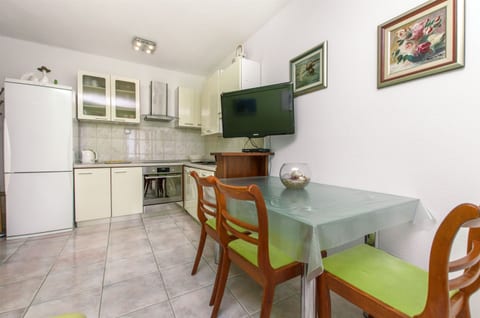 Apartments Fani - Unit 49551-61