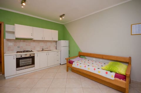 Apartments Ivo - Unit 49571-61