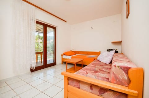 Apartments Ivo - Unit 49573-61