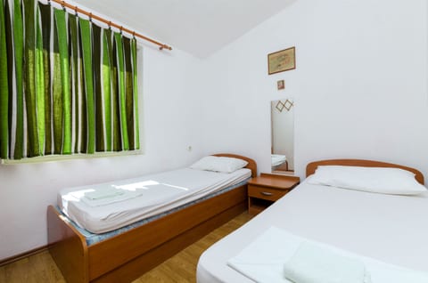 House Barbarina - Unit 49588-61