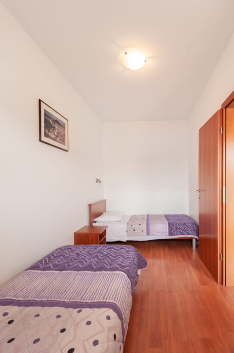 Apartments LuMaDuMa - Unit 49644-61
