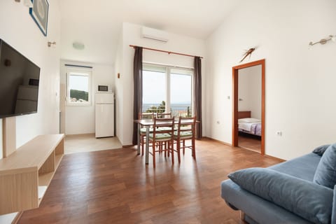 Apartments LuMaDuMa - Unit 49645-61