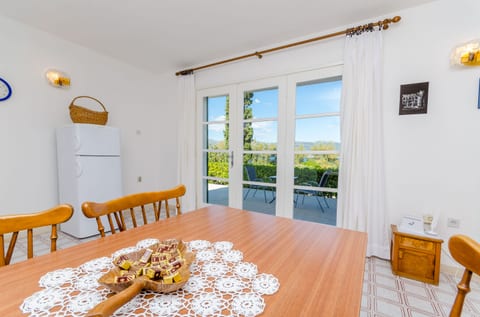 Apartment Neven - Unit 49658-61