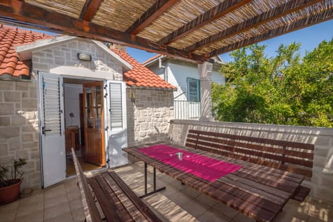 House Sanda - Unit 49743-61
