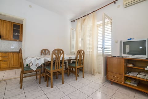 Apartments Petar - Unit 49745-61