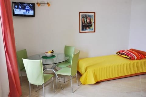 Apartments Tonči - Unit 49782-61