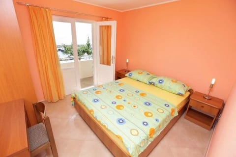 Apartments Tonči - Unit 49783-61