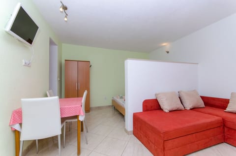 Apartments Tonči - Unit 49784-61