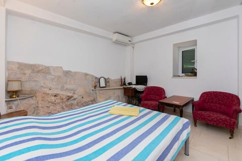 House Stipan - Unit 49845-61