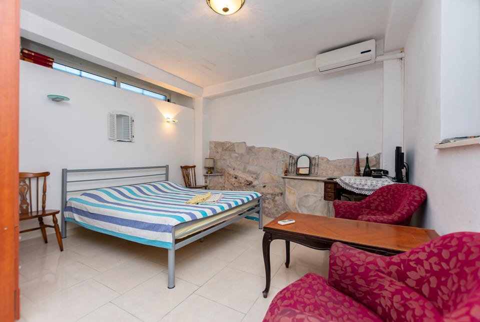 House Stipan - Unit 49845-61