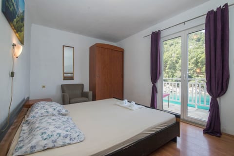 Apartments Ante - Unit 49846-61