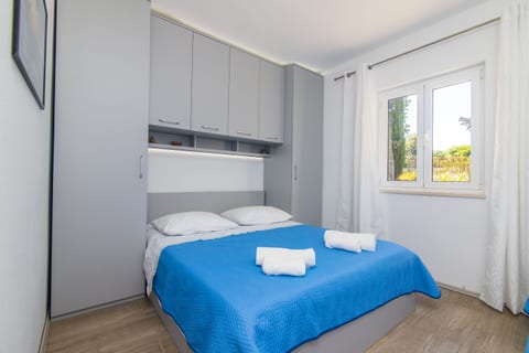 Apartments Jakov - Unit 49875-61