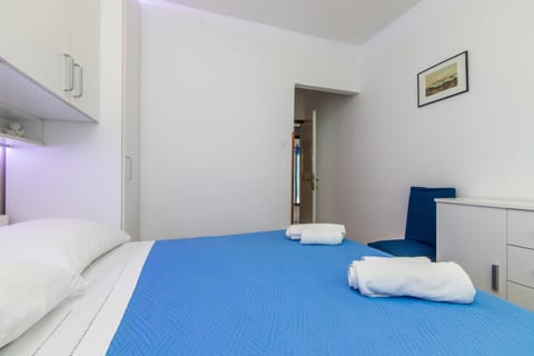 Apartments Jakov - Unit 49875-61
