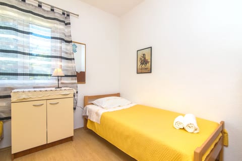 Apartments Jakov - Unit 49876-61