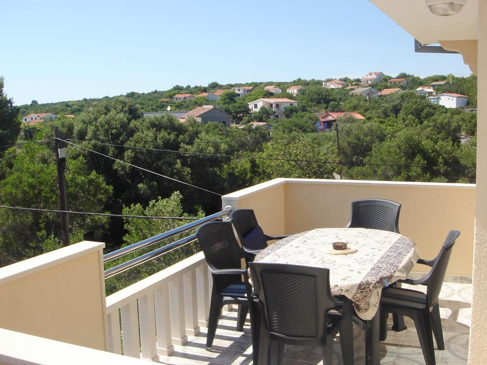 Apartments Mira - Unit 50100-61 - Croatia