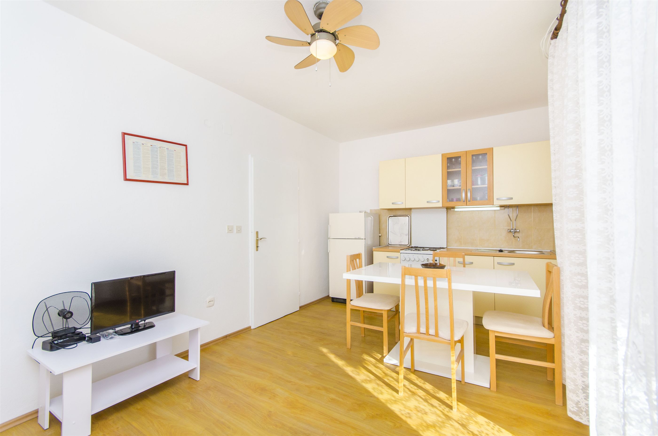 Apartments Ana - A1 - Vinišće Apartments Ana - A1 - Vinišće