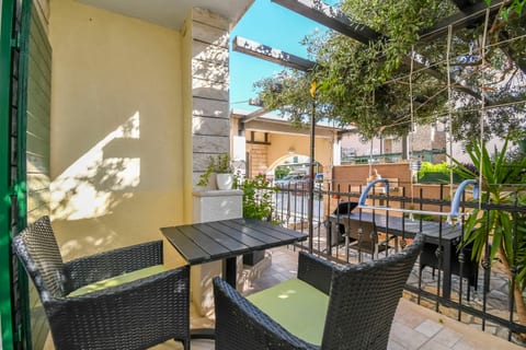 Apartments and Room Napoli - Unit 50128-61