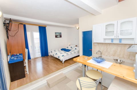 Apartments and Room Napoli - Unit 50125-61