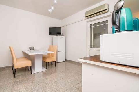 Apartments and Room Napoli - Unit 50126-61