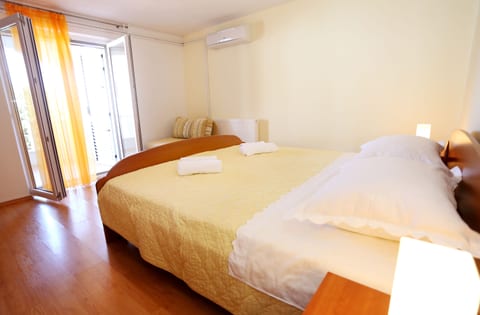 Apartments Marin - Unit 50147-61