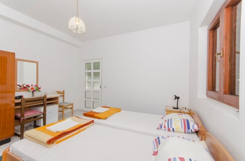 Apartments and Rooms Nike - Unit 50236-61