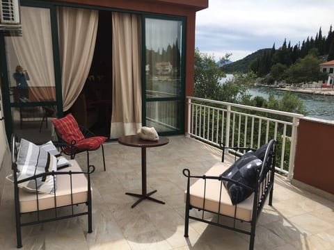Apartment Vedran - Unit 202659-5