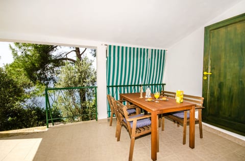 Apartment Dijana - Unit 50343-61