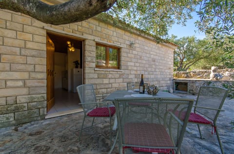 House Petar - Unit 50381-61