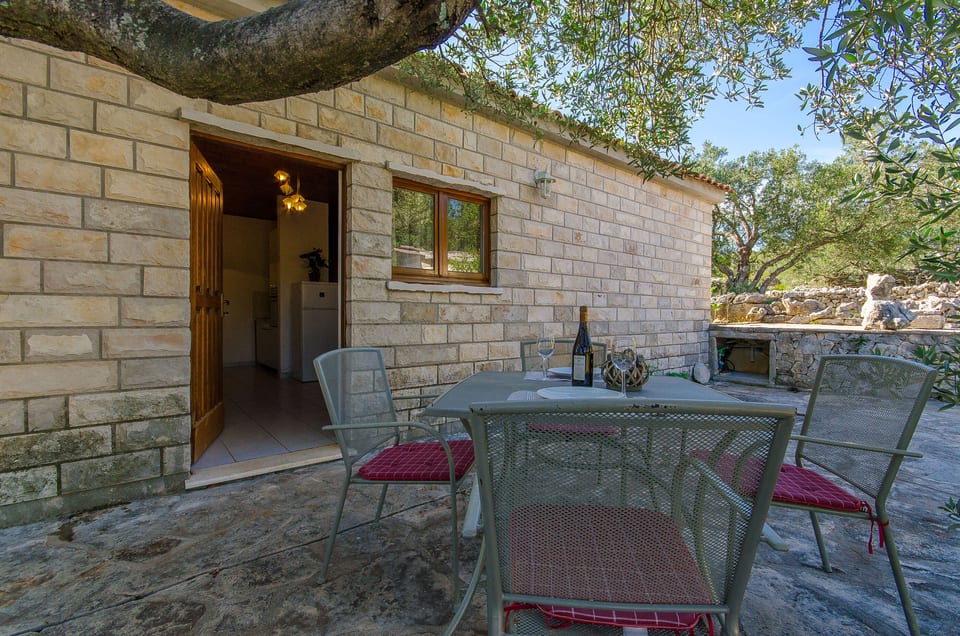 House Petar - Unit 50381-61