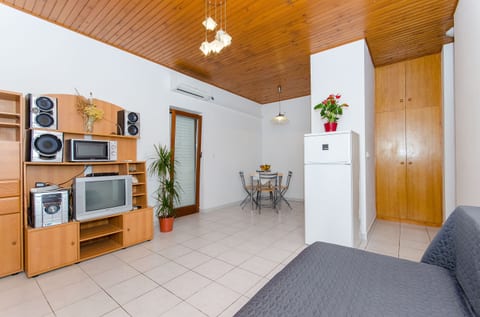 House Petar - Unit 50381-61
