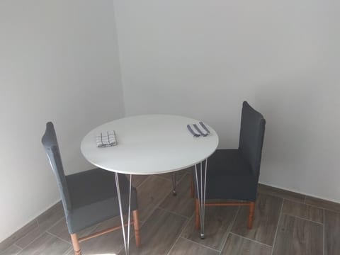 Apartments Dalibor - Unit 205221-5