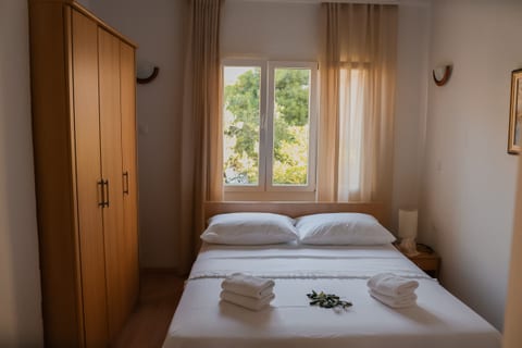 Apartments Prce - Unit 50521-61