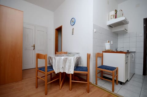 Apartments Loredana - Unit 50539-61