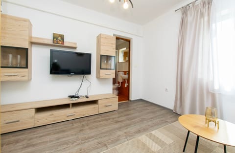 Apartment Ivan - Unit 50541-61