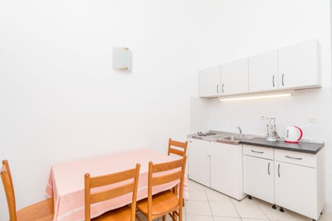 Apartments Meridiana 1 - Unit 50553-61