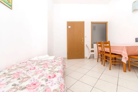 Apartments Meridiana 1 - Unit 50553-61