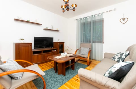 House Ivan - Unit 50567-61