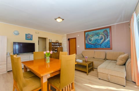 Apartments Ivan - Unit 50588-61