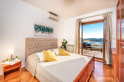 House Sunce - Unit 150716-15