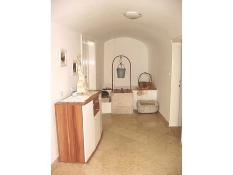 House Antun - Unit 50598-61