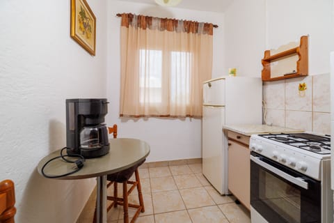 Apartments Zvonimir - Unit 50685-61