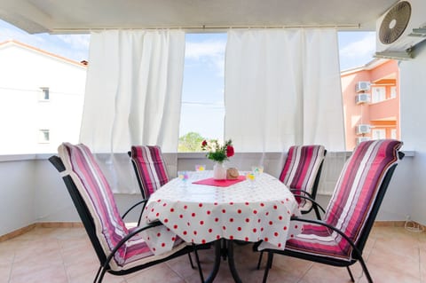 Apartments Damir - Unit 50702-61