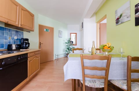 Apartments Damir - Unit 50702-61