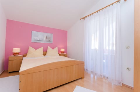 Apartments Damir - Unit 50704-61