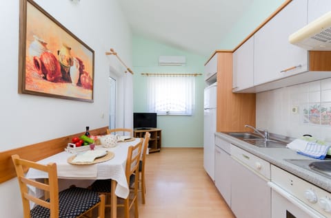 Apartments Damir - Unit 50704-61
