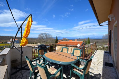 Apartment Petar - Unit 50740-61