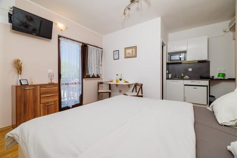 Apartment Petar - Unit 50741-61